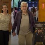 Reginaldo Faria surge com namorada 49 anos mais nova