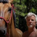 ISOLADO! Marcello Novaes abandona cidade e adota vida no campo