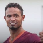 TENTOU ESCAPAR DA AUDIÊNCIA! Goleiro Bruno processa Facebook mesmo foragido