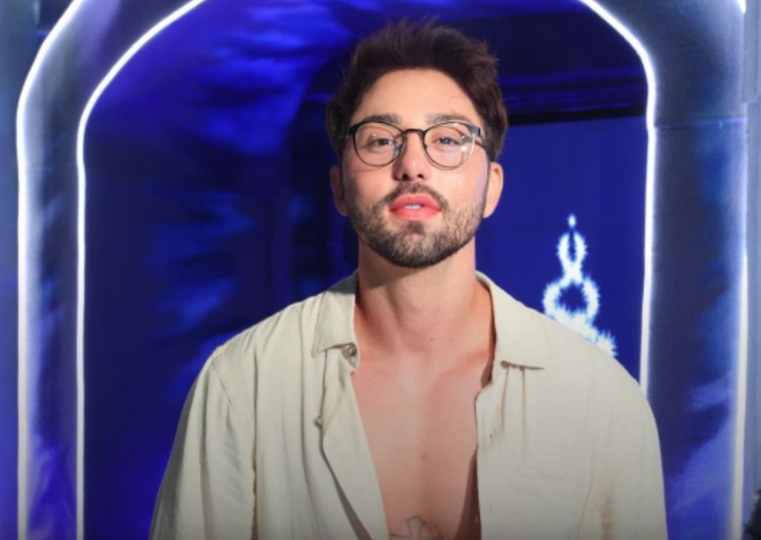 VÍCIO! Rico Melquiades expõe obsessão por cirurgias