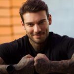 DESABAFO! Lucas Lucco fala sobre depressão e fé.