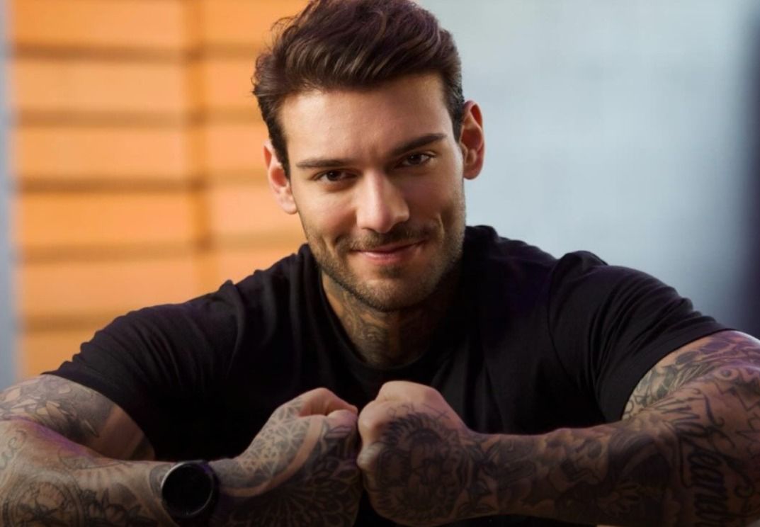 DESABAFO! Lucas Lucco fala sobre depressão e fé.