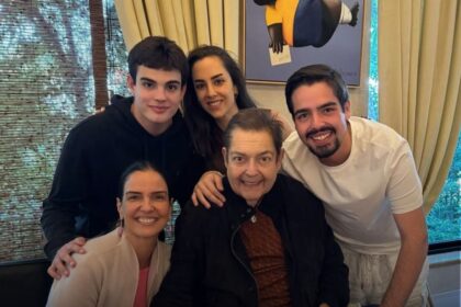 EMOÇÃO! Faustão ganha homenagem da esposa no aniversário
