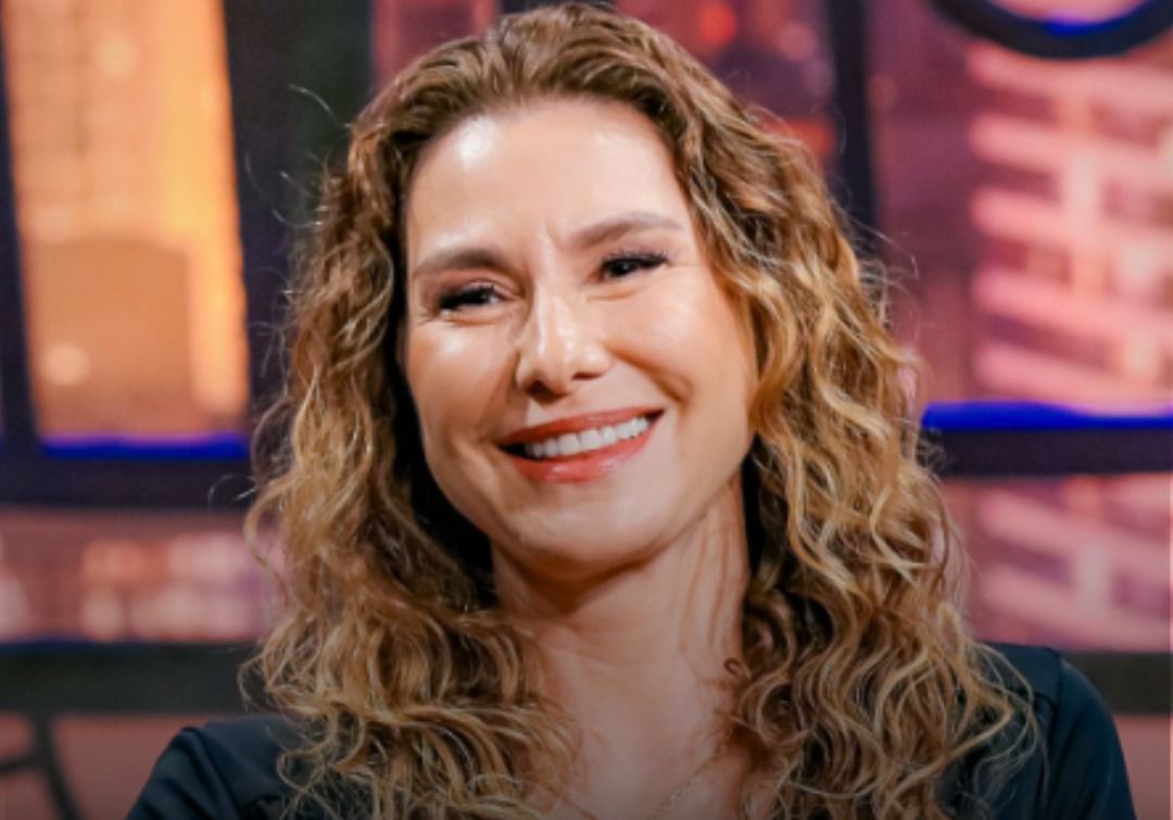 REVELAÇÃO! Lavínia Vlasak fala sobre afastamento da TV