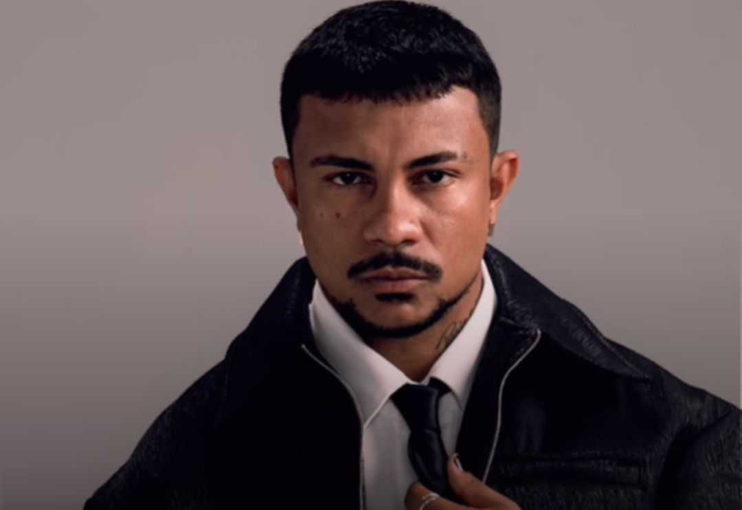 MUDANÇA! Xamã vai estrelar série de comédia na Netflix após “Três Graças”.