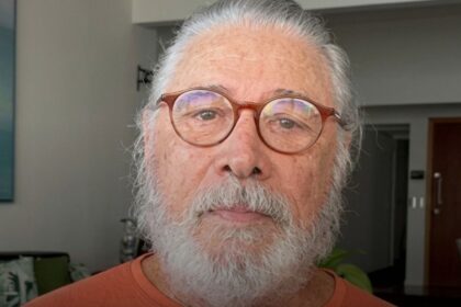 REAPARECEU! Sérgio Chapelin completa 85 anos longe da TV e chama atenção com nova vida.