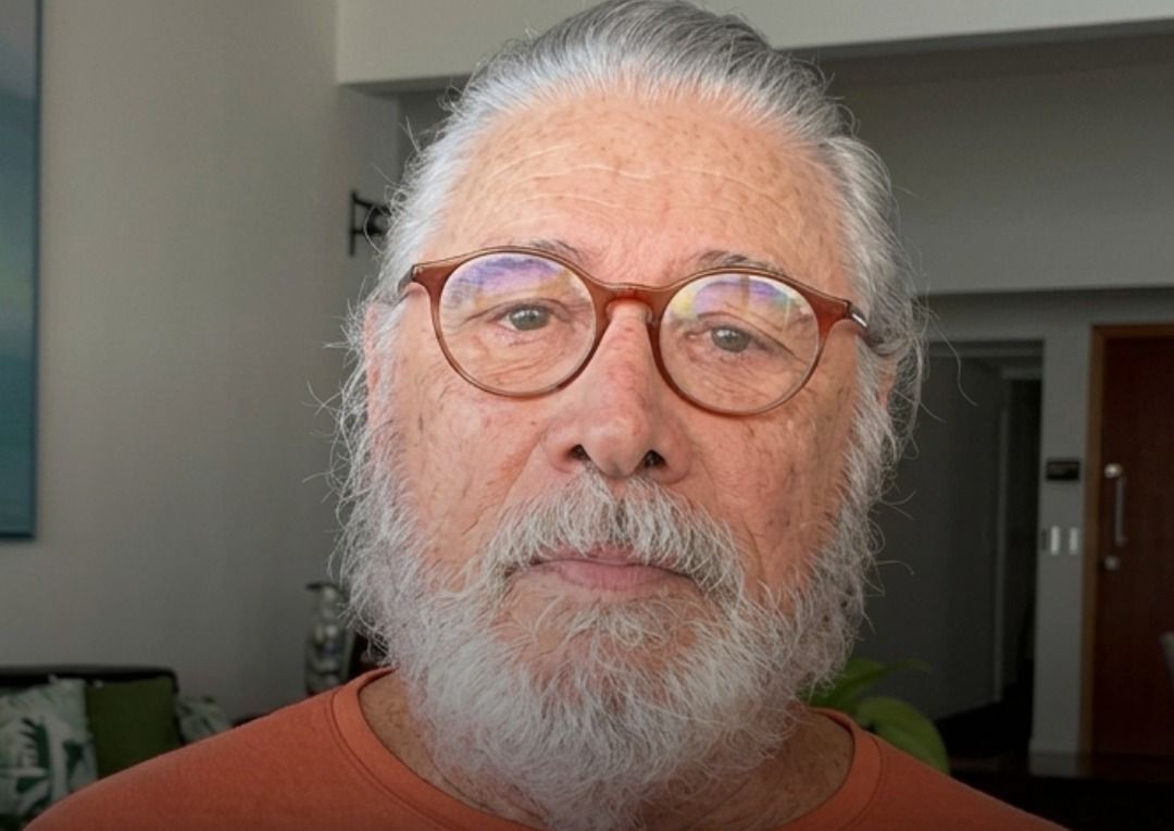 REAPARECEU! Sérgio Chapelin completa 85 anos longe da TV e chama atenção com nova vida.